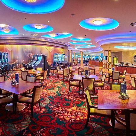 Casino&Hotel Admiral Alžbětín Železná Ruda Exteriér fotografie