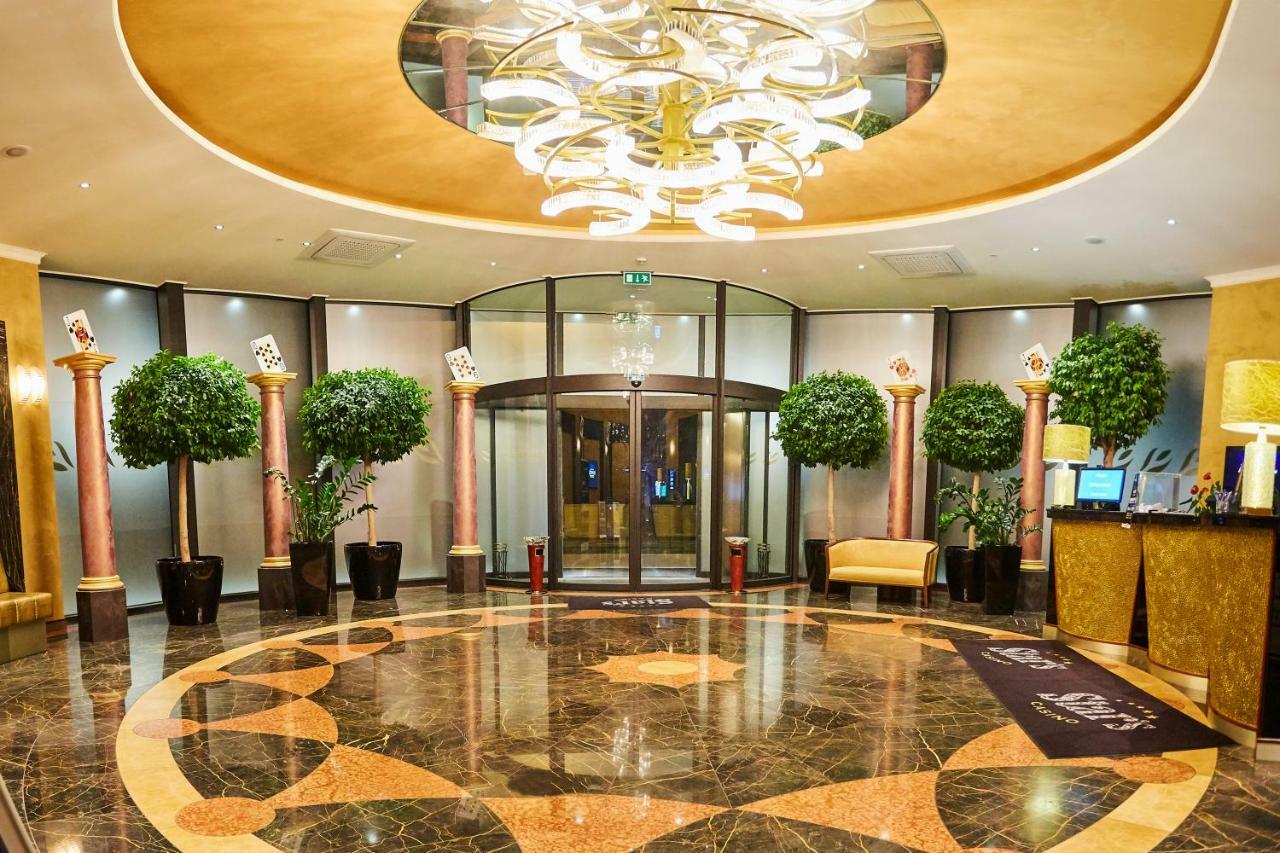 Casino&Hotel Admiral Alžbětín Železná Ruda Exteriér fotografie